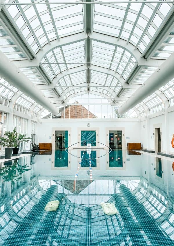 An impressive indoor pool at the Four Seasons Hampshire for a staycation.
